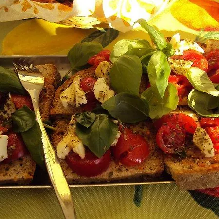 San Michele Bed and Breakfast 3*